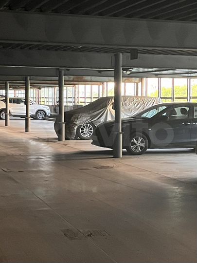 Машиноместо, 16 м²