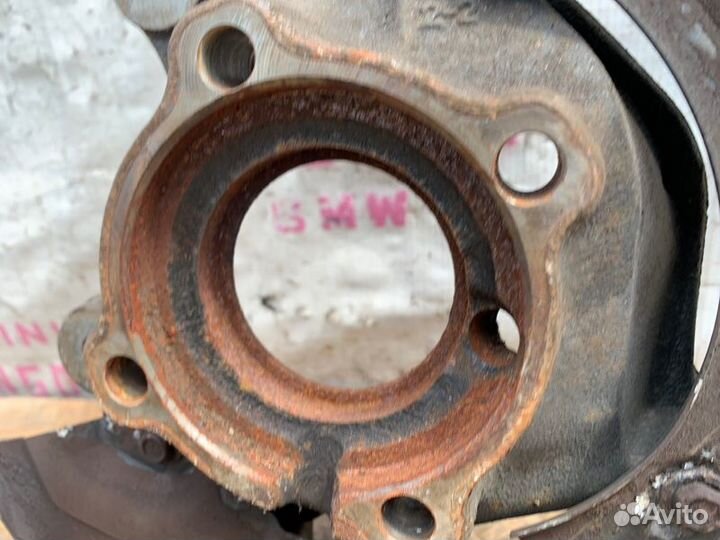 Поворотный кулак передний правый Bmw X1 E84 N20B20