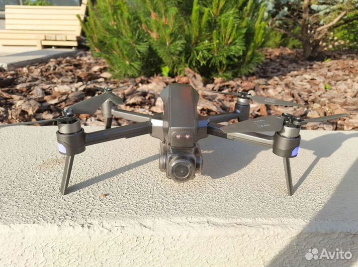 Квадрокоптер 4DRC M1 PRO с бесколлекторным двигате