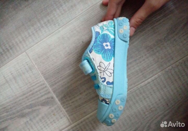 Детские кеды