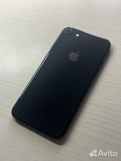 iPhone 8, 256 ГБ