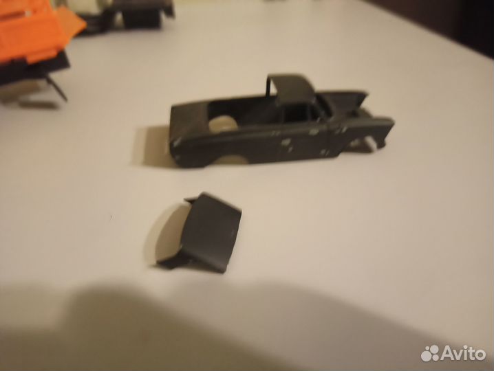 Запчасти машинок 1:43 камаз москвич