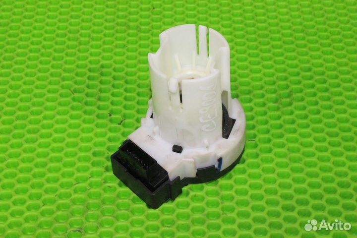 Датчик положения руля Cadillac Escalade GMT900