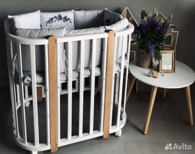 Комод для пеленания и кроватка трансформер