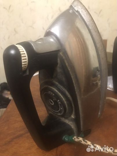 Старый утюг