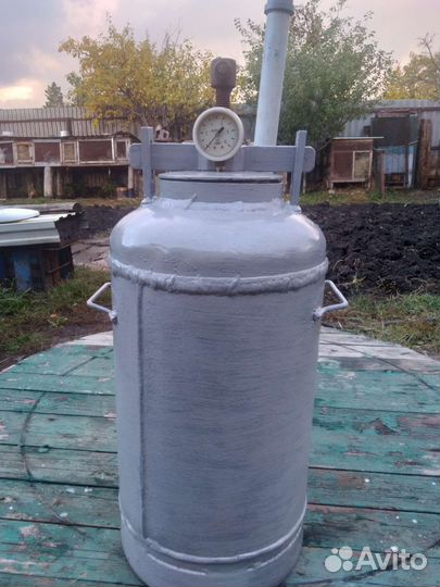 Автоклав для тушенки.рыбных консервов
