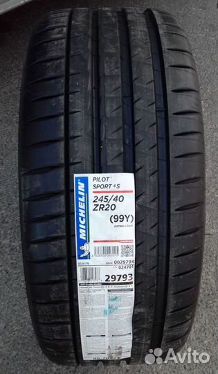 Michelin Pilot Sport 4 S 245/40 R20 99Y