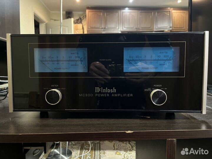 Усилитель McIntosh mc-300+ c 712 два блока