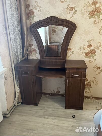 Спальный гарнитур бу