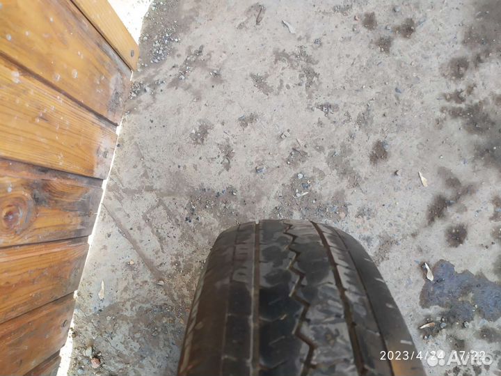 Toyo V-02 8/12.5 R14 106N