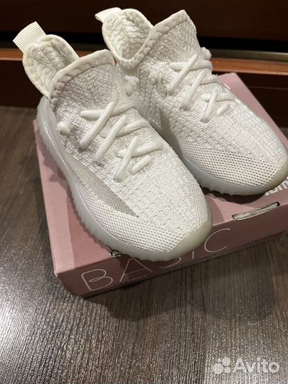 Кроссовки ботинки