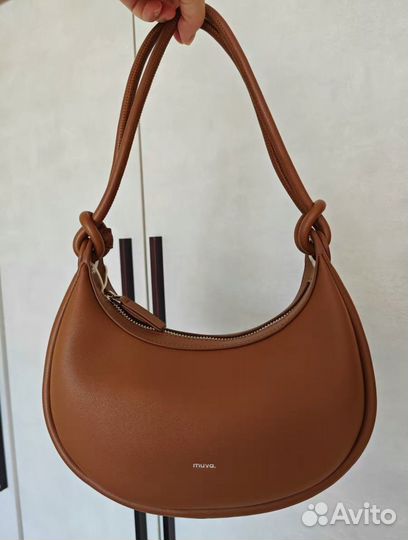 Muva из кожи в наличии