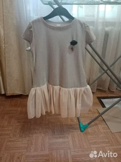 Платье для девочки нарядное
