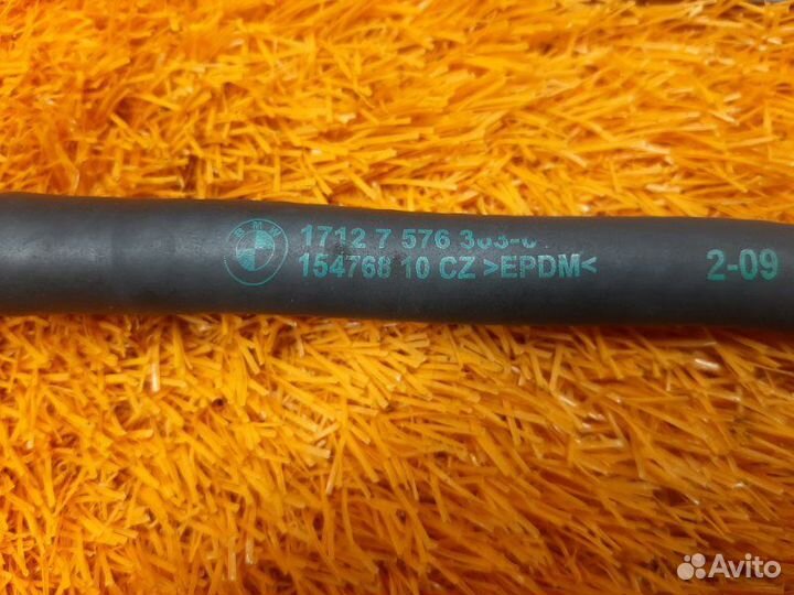 Патрубок системы охлаждения Bmw 7-Series F01