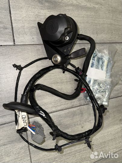 Фаркоп на Land Rover Discovery Sport