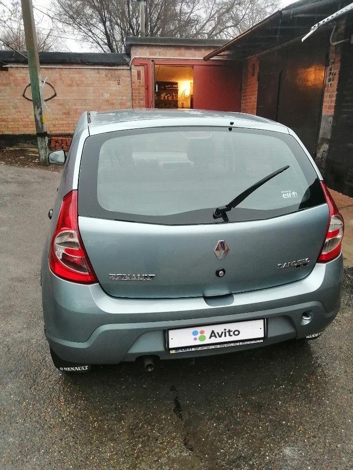 Renault Sandero: фото владельца