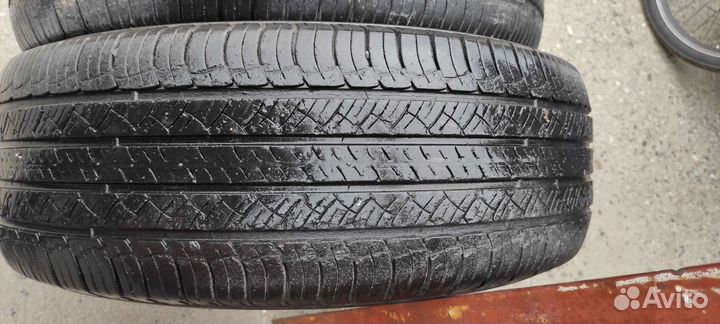 Michelin Latitude Tour HP 235/65 R17 104V