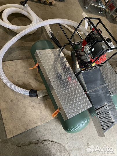 Минидрага на понтонах Челзолото WaterHanter 50/120