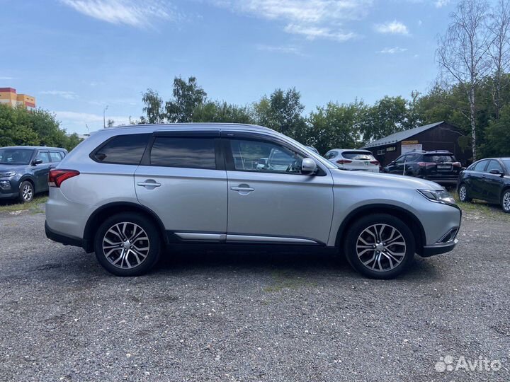 Mitsubishi Outlander 2.0 CVT, 2018, 180 000 км