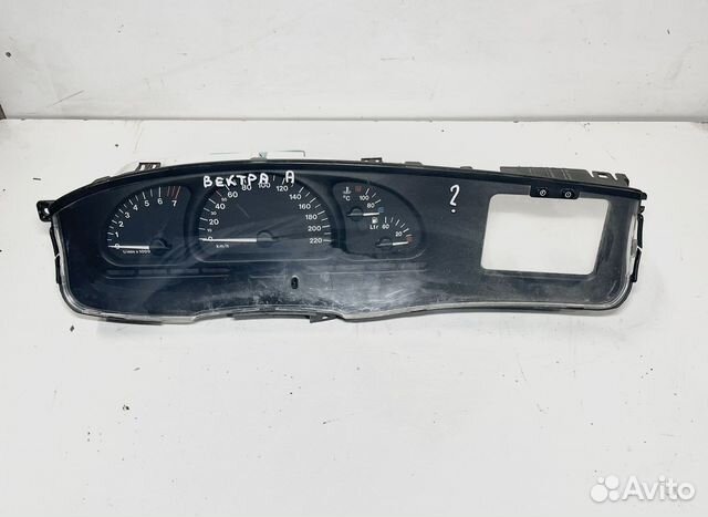 Приборная панель Opel Vectra A