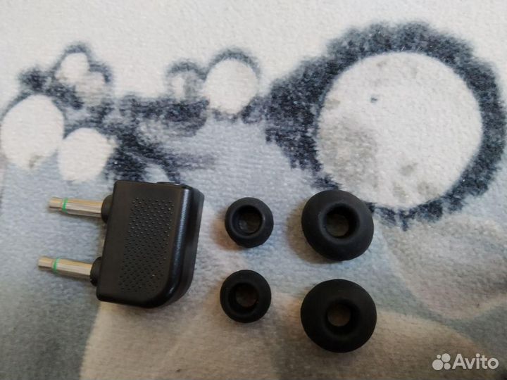 Новые Наушники Вакуумные 3 Размера 1,5 М Длина New