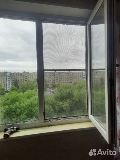 Москитные сетки на двери