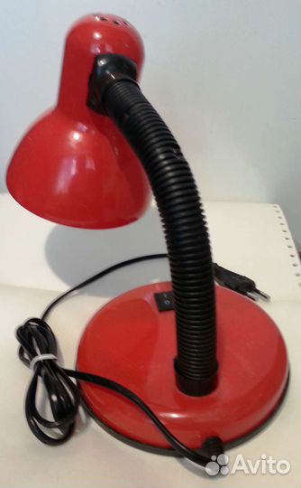 Лампа настольная