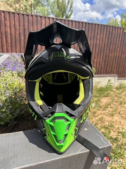 Кроссовый шлем just 1