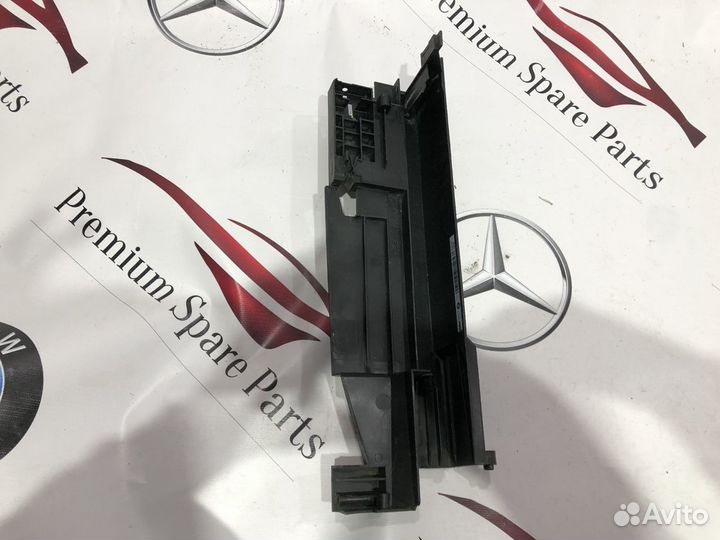 Кронштейн радиатора правый Bmw 5er F10