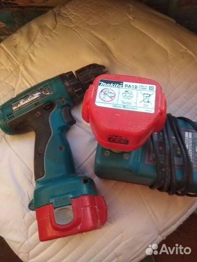 Шуруповерт makita 12v бу