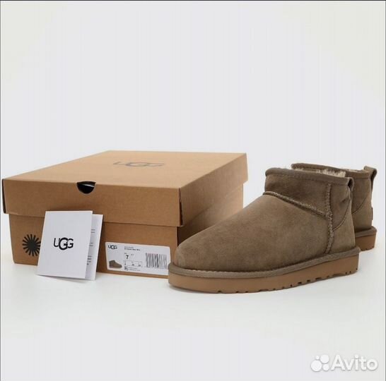 Ботинки UGG