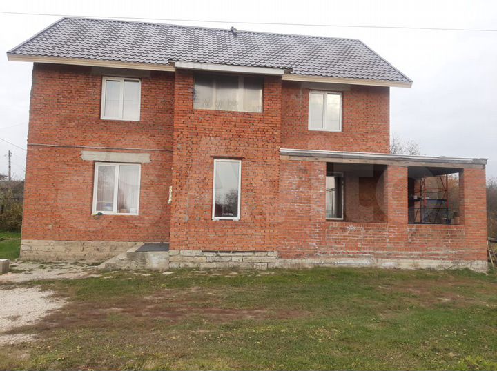 Дом 200 м² на участке 14 сот.