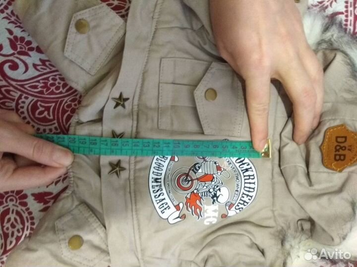 Бежевый и зеленый пуховички для маленьких собак, н