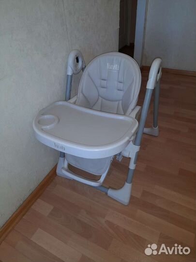 Детский стульчик для кормления