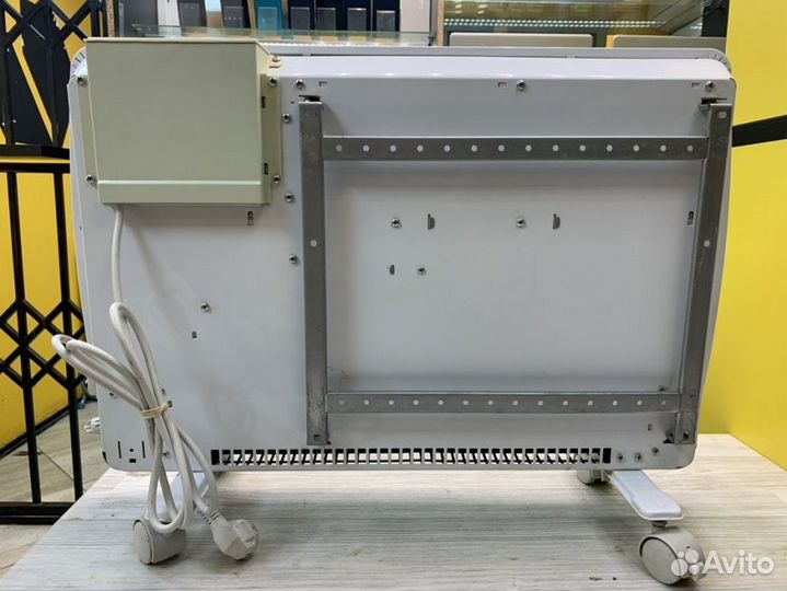 Конвектор Korting KCH715K-W 1500 Вт