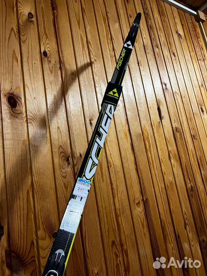 Беговые лыжи классика Fischer carbonlite