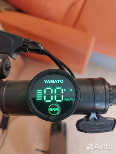 Электросамокат Yamato PES 0809