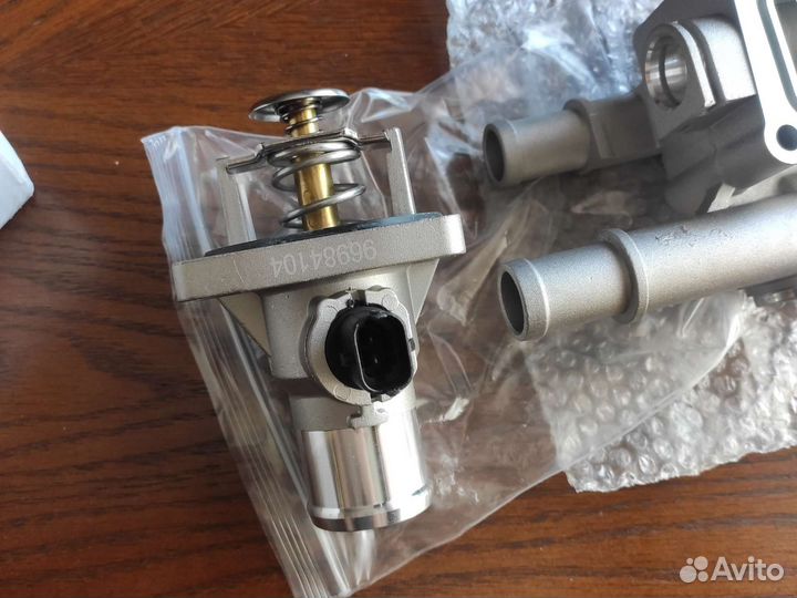 Корпус термостата opel astra h j cruz aveo