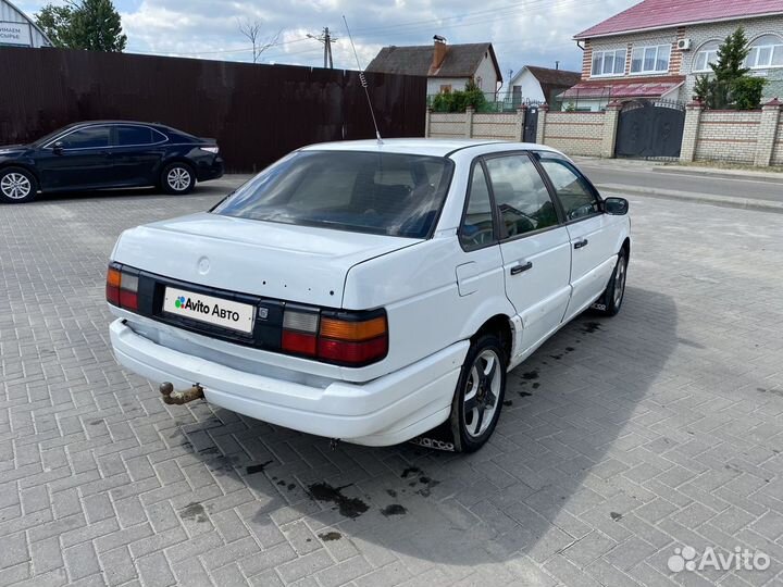 Volkswagen Passat 1.8 МТ, 1992, 250 000 км