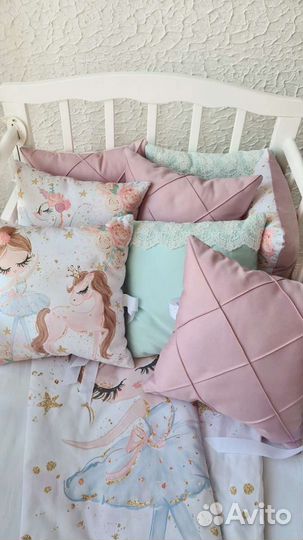 Бортики в кроватку