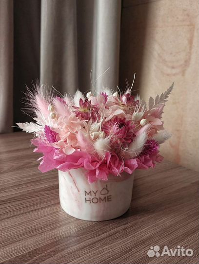 Композиция из сухоцветов