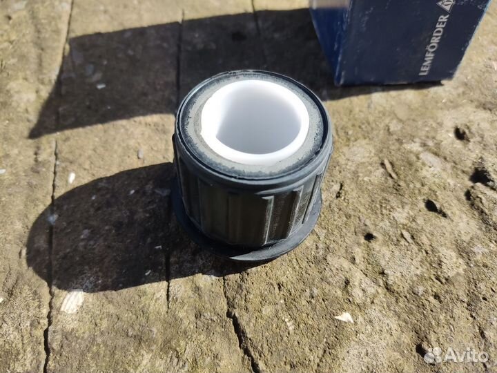 Втулка рессоры задняя