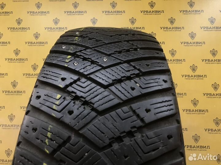 Goodyear UltraGrip Ice Arctic SUV 215/60 R17 100T