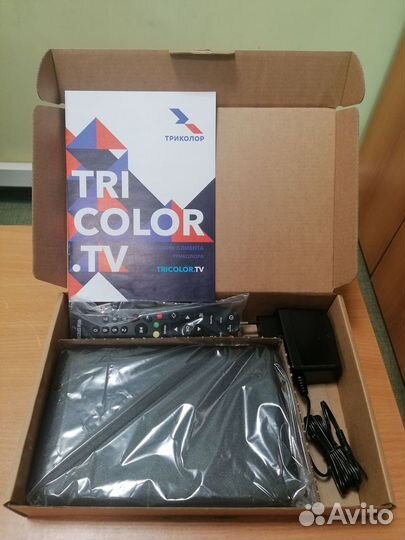 Ресивер Триколор новый