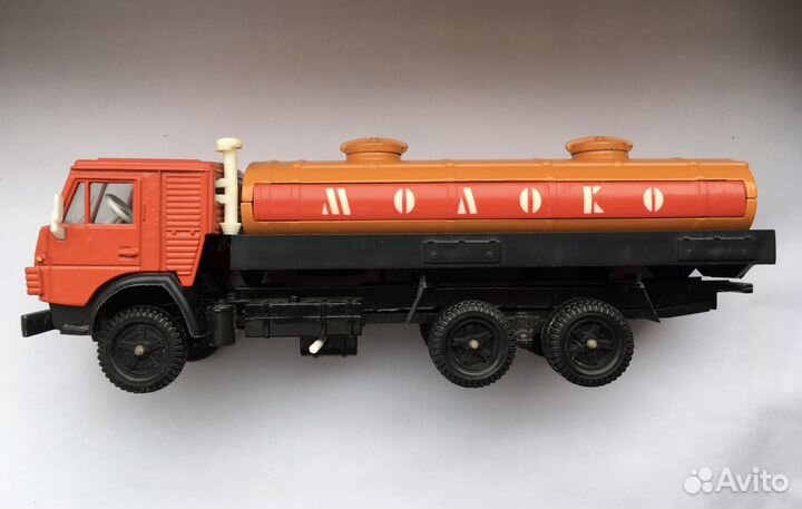 Камаз 53212 Молоковоз