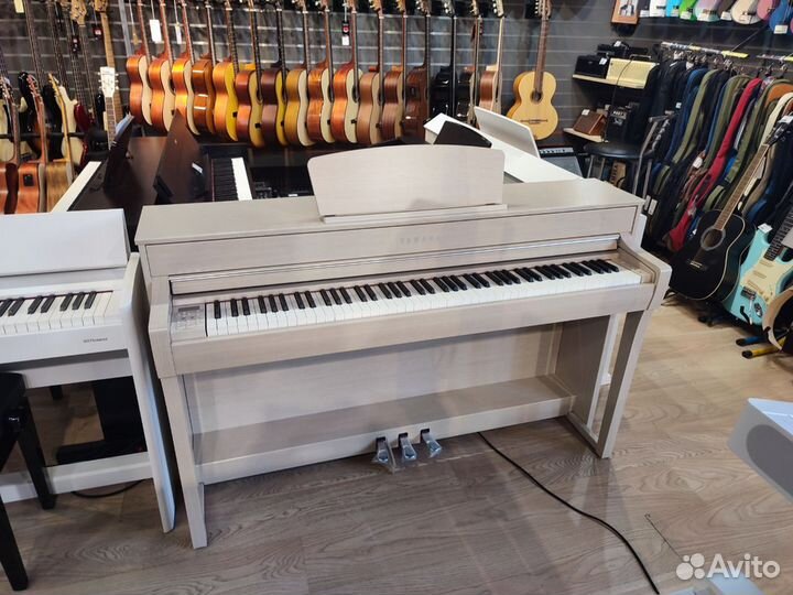 Цифровое пианино Yamaha CLP-735WA