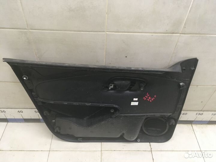 Обшивка двери передней правой Polo (Sed RUS) 2011