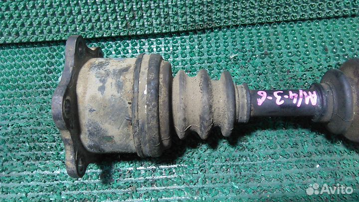 Привод toyota hilux surf YN130 3Y-E Передний Левый