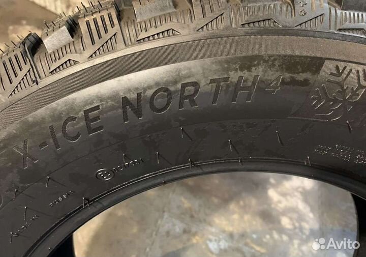 Michelin X-Ice North 4 215/65 R17 103