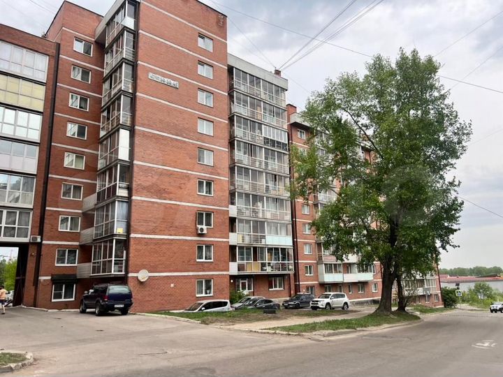 3-к. квартира, 93,4 м², 1/9 эт.